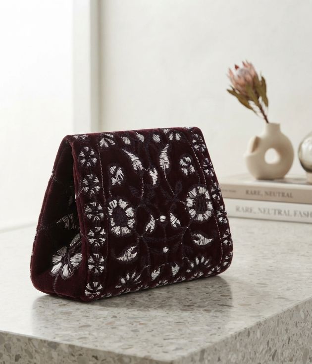 Ajrak Battwa